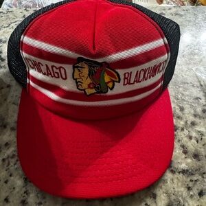 Chicago Blackhawks 1980s trucker hat